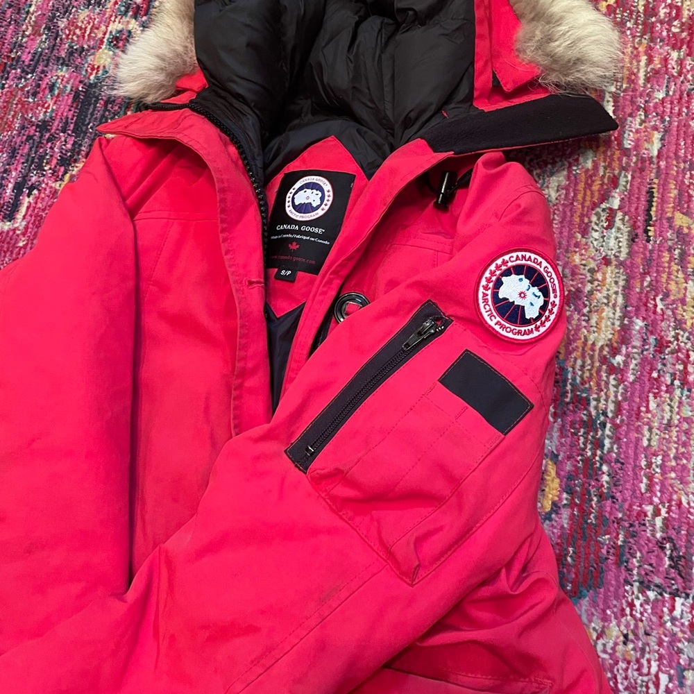 Women’s Canada goose jacket great condition